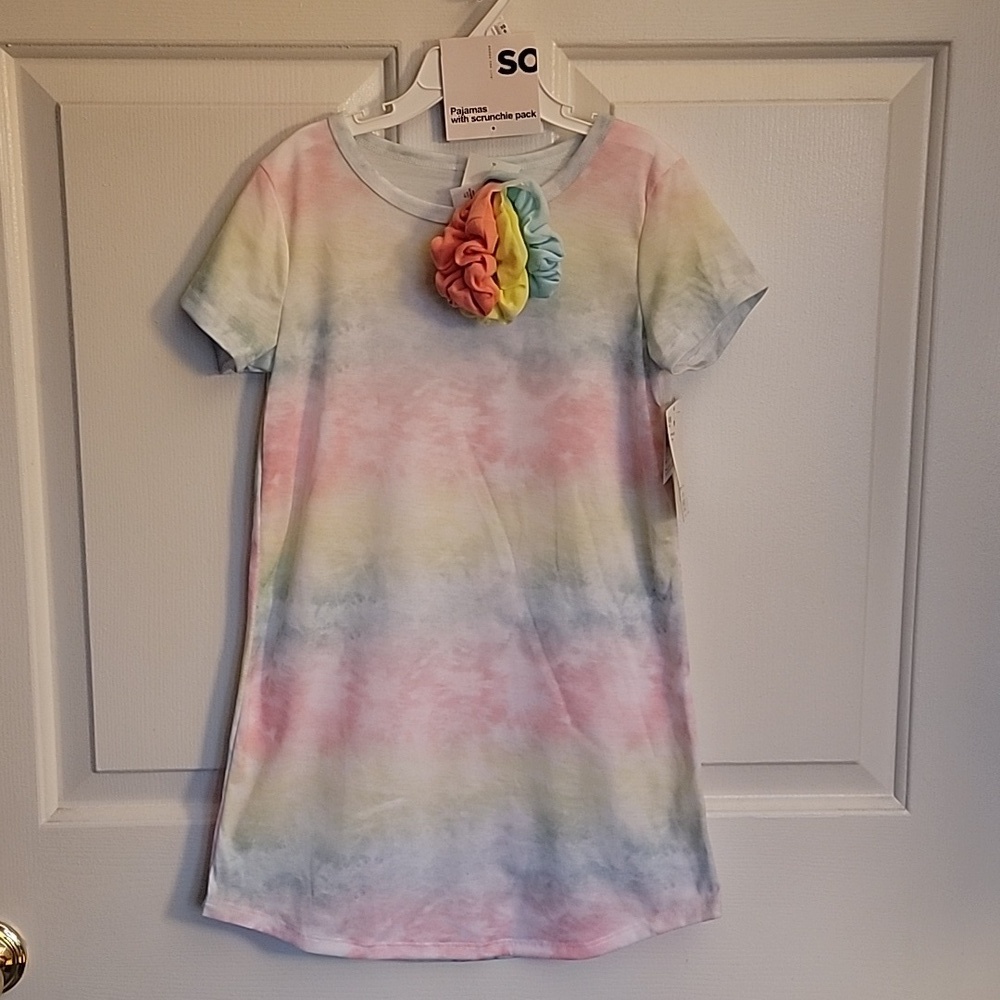 Adorable SO pajama with scrunchie pack, girls XS(6/6X), multi colored. NWT